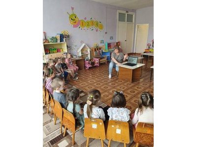 Инструктаж по мерам безопасности при нахождении на железной дороге