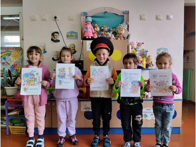 Правила дорожные детям знать положено!